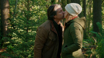 (S-D) Martin Henderson come Jack Sheridan, Alexandra Breckenridge come Mel Monroe in Virgin River 5x11