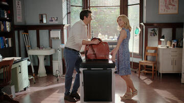 (S-D) Mark Ghanime come Dr. Cameron Hayek, Teryl Rothery come Muriel St. Claire in Virgin River 5x04