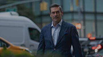 Jon Hamm in Your Friends and Neighbors 2x03