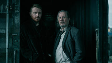 Jack Lowden e Sir Gary Oldman in Slow Horses 6x01