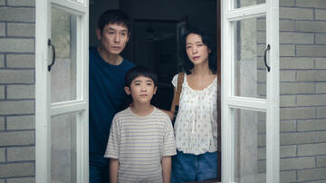 Sul Kyung-gu come Ho-seok, Jeon Do-yeon come Mi-ok in Possible Love