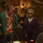 (S-D) Ryan Reynolds come Deadpool/Wade Wilson, Leslie Uggams come Blind Al e Randall Reeder come Buck in Deadpool & Wolverine