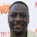 Adewale Akinnuoye-Agbaje attende la premiere di 'The Union' al The Egyptian Theatre Hollywood il 12 Agosto 2024 in Los Angeles, California