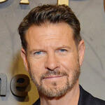 Lloyd Owen partecipa all'evento di anteprima de Il Signore degli Anelli: Gli Anelli del Potere S2 al SDCC il 25 luglio 2024 a San Diego, California