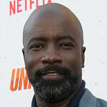 Mike Colter attende la premiere di 'The Union' al The Egyptian Theatre Hollywood il 12 Agosto 2024 in Los Angeles, California