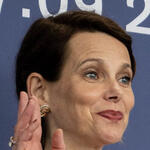 L'attrice Barbora Bobulova al photocall di Iddu di Fabio Grassadonia, Antonio Piazza a Venezia 81 il 5 settembre 2024