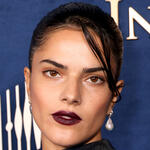 Sara Silva alla première di Cruel Intentions sul red carpet di Los Angeles presso l'Ebell Club di Los Angeles il 19 novembre 2024 a Los Angeles, California