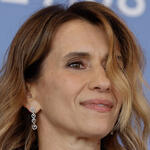 Teresa Saponangelo al photocall del film L'isola di Andrea di Antonio Capuano alla 82a Mostra del Cinema di Venezia, venerdì 5 settembre 2025