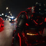 Una scena dal film Tron: Ares