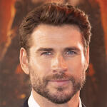 Liam Hemsworth alla première mondiale della quarta stagione di 'The Witcher' di Netflix al Curzon Mayfair il 23 ottobre 2025 a Londra, Inghilterra