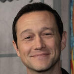 Joseph Gordon-Levitt partecipa alla première di 'Wake Up Dead Man: A Knives Out Mystery' di Netflix, il 17 novembre 2025 a Los Angeles, California