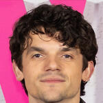 Edward Bluemel partecipa alla première britannica di 'Agatha Christie's Seven Dials' di Netflix al May Fair Hotel il 13 gennaio 2026 a Londra, Inghilterra