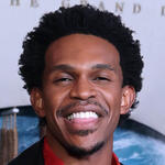 Camrus Johnson partecipa alla proiezione per i fan della seconda stagione di One Piece di Netflix a Los Angeles presso l'United Artists Theatre il 26 febbraio 2026 a Los Angeles, California