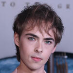 Daniel Lasker partecipa alla proiezione per i fan della seconda stagione di One Piece di Netflix a Los Angeles presso l'United Artists Theatre il 26 febbraio 2026 a Los Angeles, California