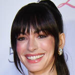 Anne Hathaway a Tokyo per Il diavolo veste Prada 2