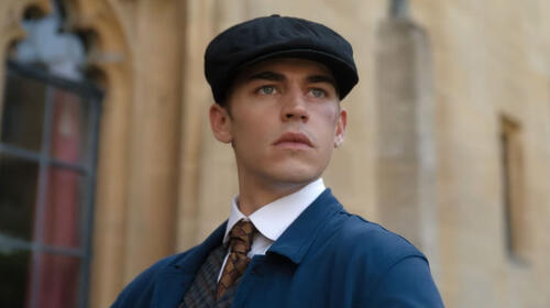 Young Sherlock, scena da Teaser Trailer