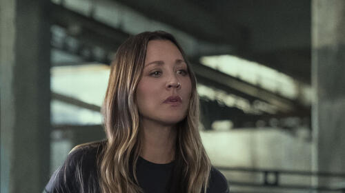 Kaley Cuoco in Stuart Fails to Save the Universe 1x02